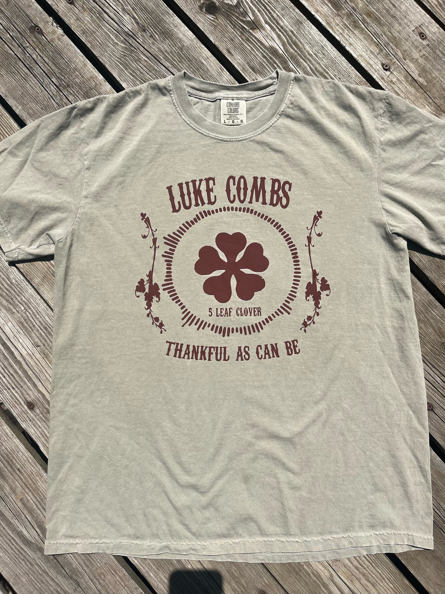 "5LeafClover" T-shirt